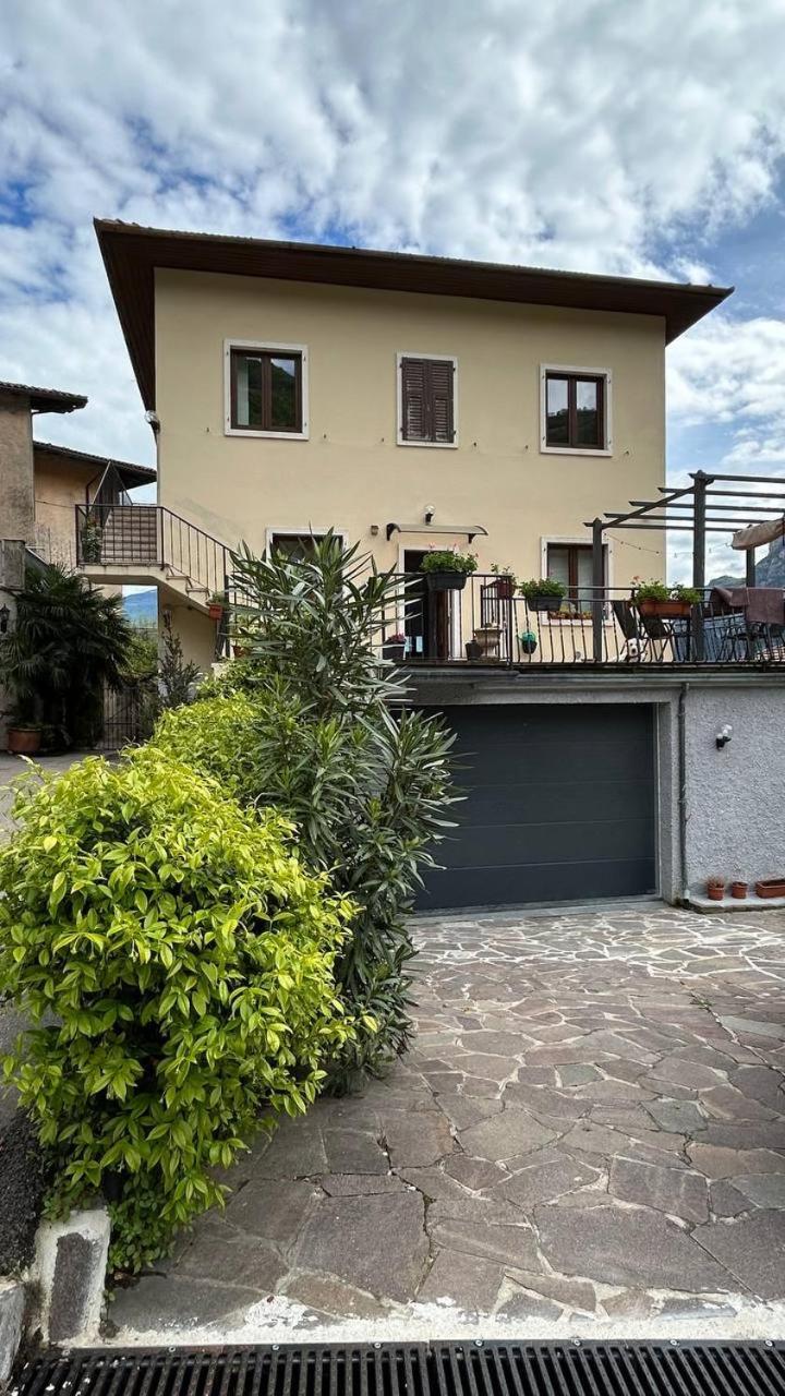 Garda View Apartment テンノ エクステリア 写真